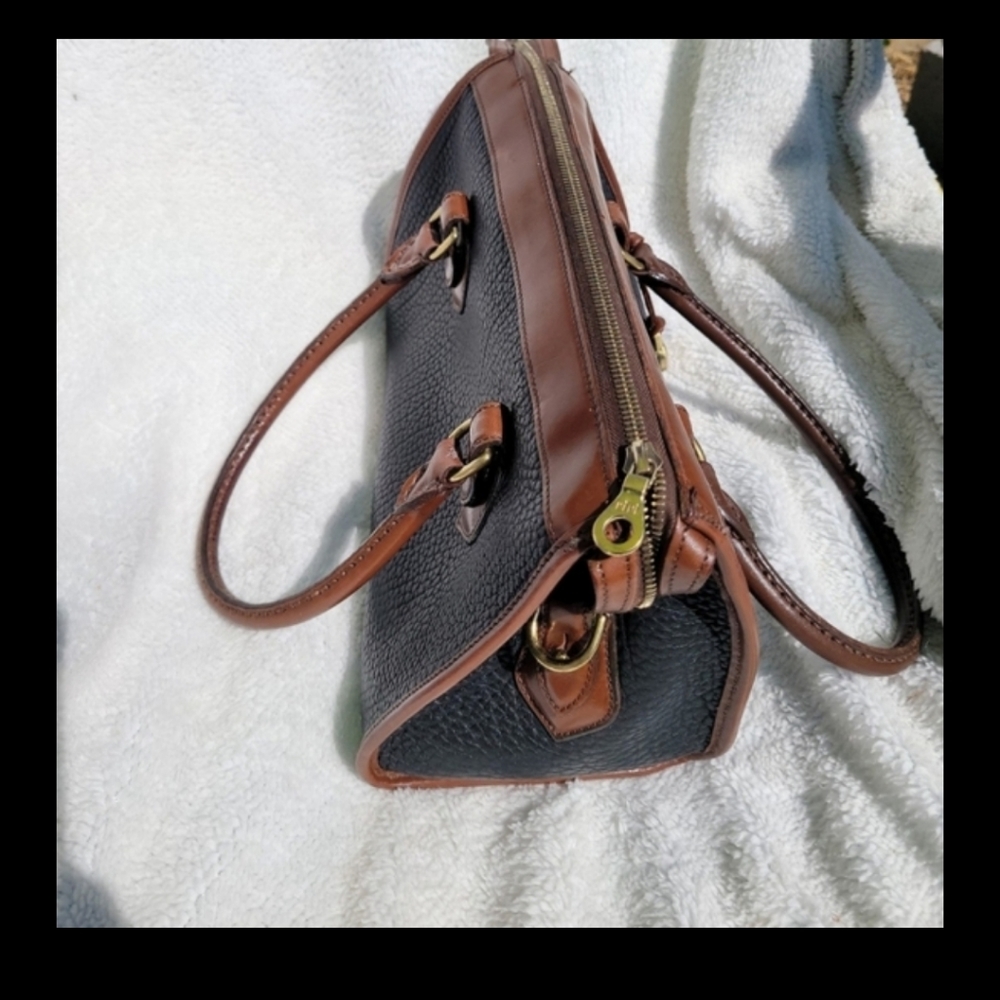 Vintage 90's Black Dooney Bourke Hand Bag Purse - Picture 2 of 10